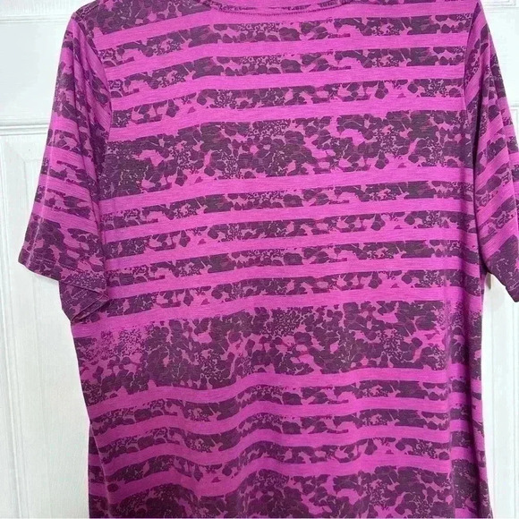T-Shirt  Purple & Black Striped Size 1X - Picture 13 of 16